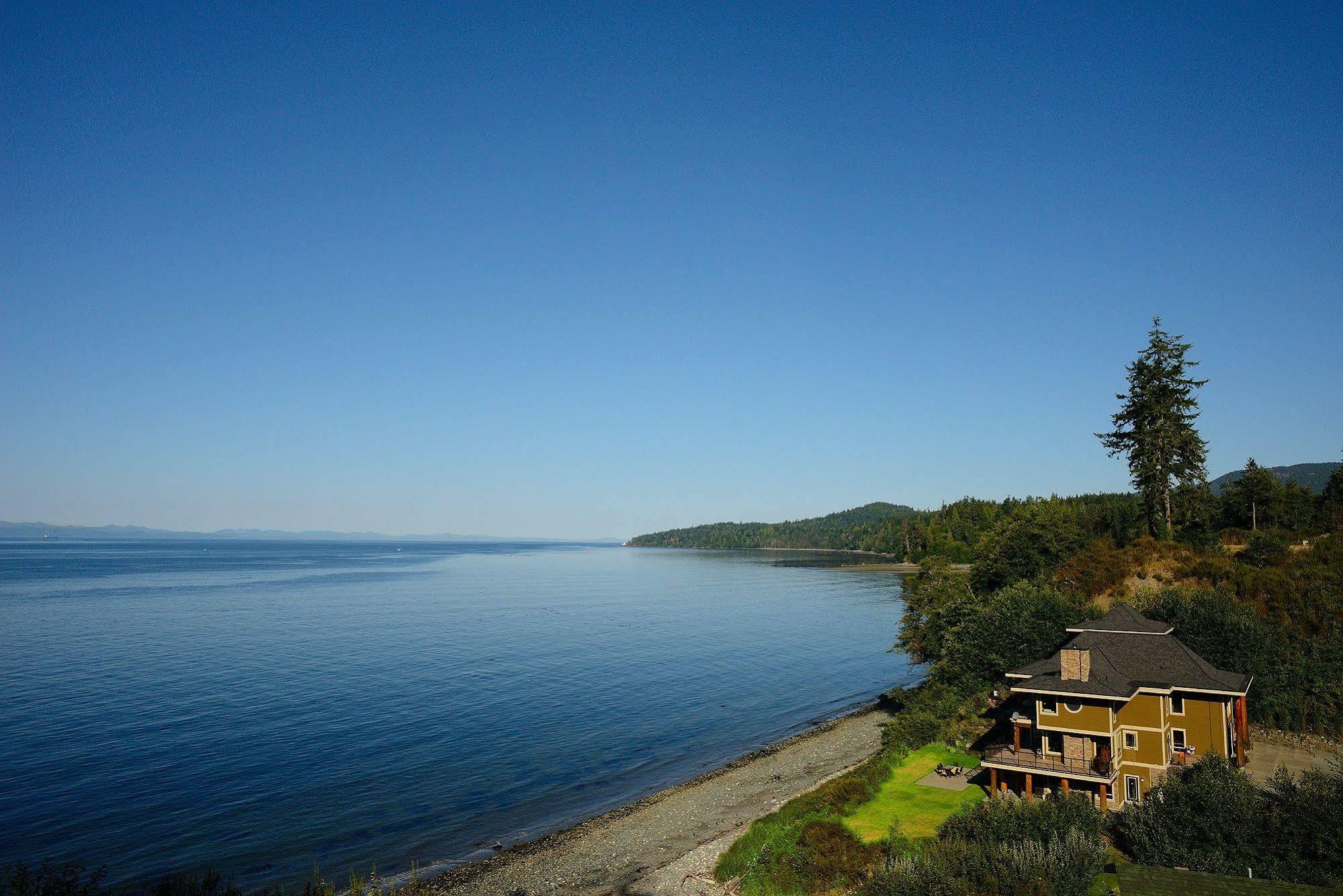 Points West Oceanfront Resort Sooke Εξωτερικό φωτογραφία